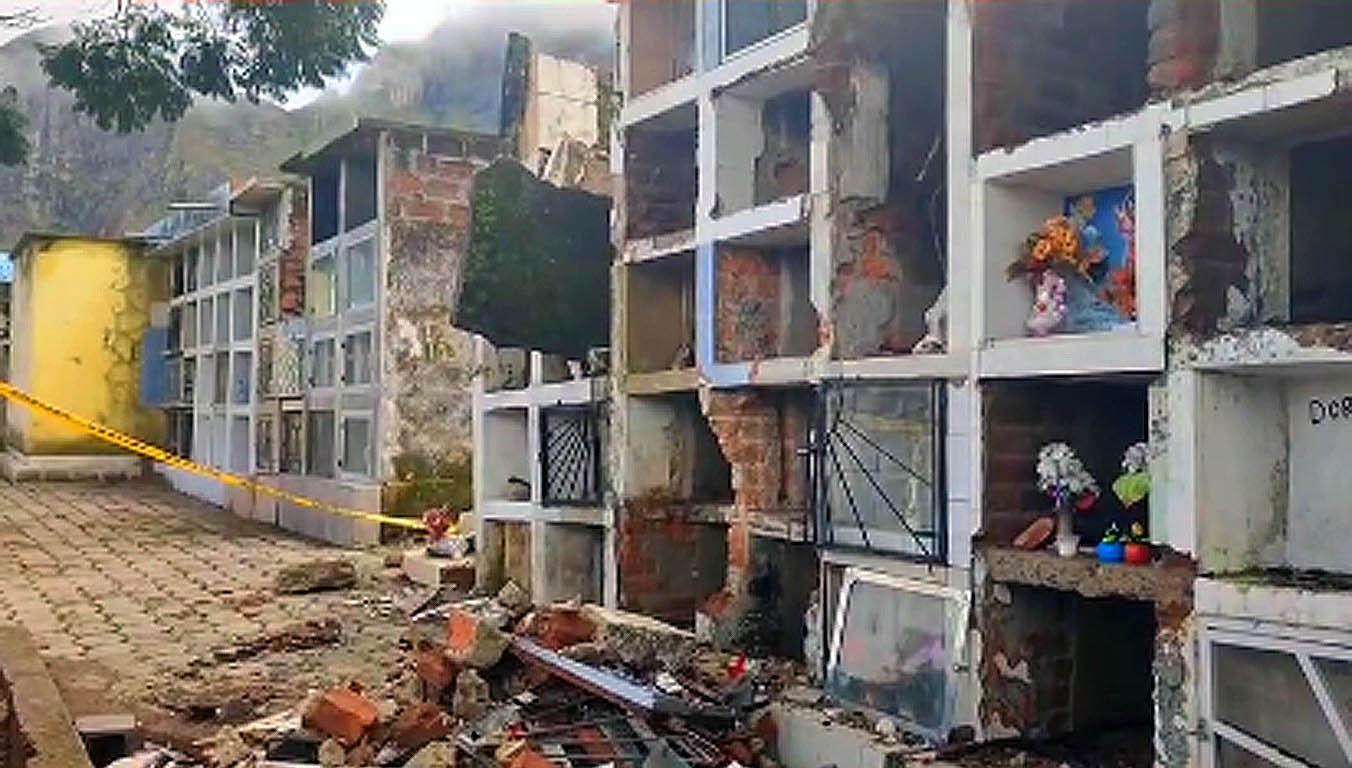 Cementerio Cariamanga